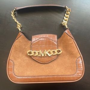 Michael Kors shoulder bag. Used once